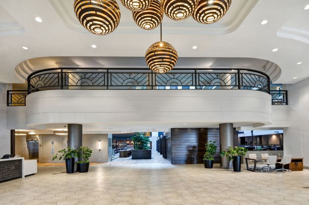 EMBASSY SUITES BY HILTON MINNEAPOLIS AIRPORT - Updated 2024 Prices ...