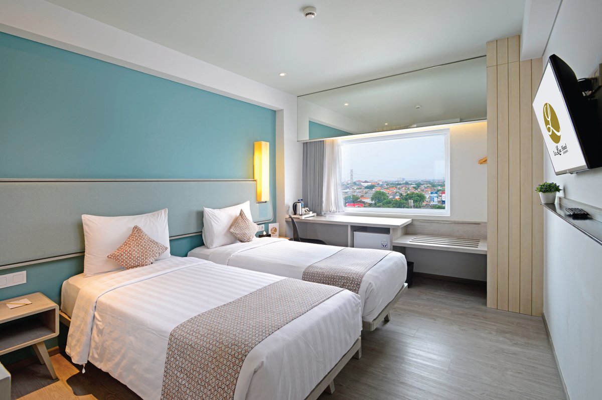 La Lisa Hotel Surabaya Rooms: Pictures & Reviews - Tripadvisor