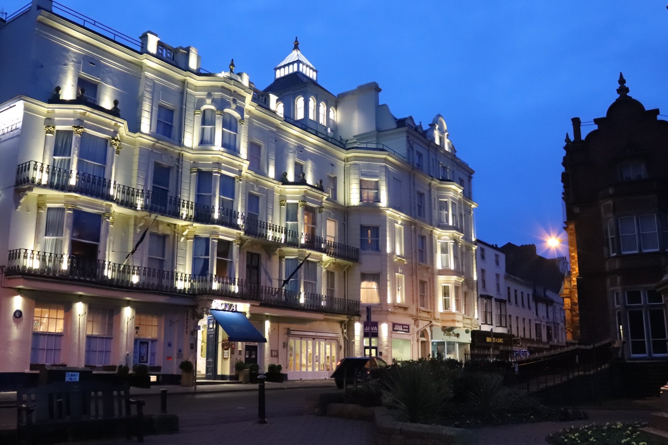 ROYAL HOTEL SCARBOROUGH (Scarborough, UK) - Foto's, Reviews En ...