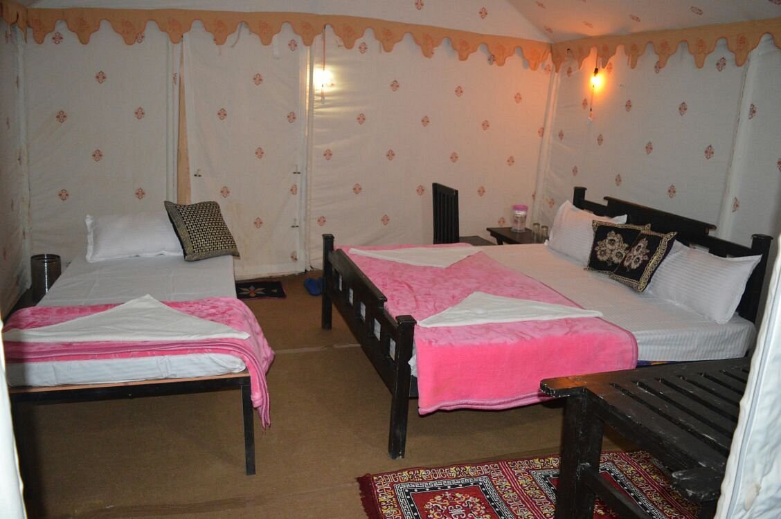 Vinayak Desert Camp, hotel in Jaisalmer