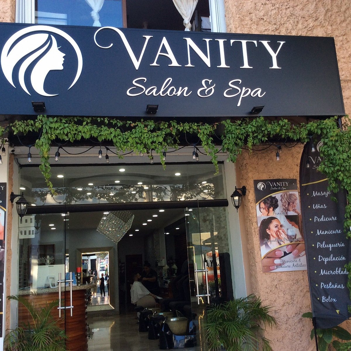 Vanity Fair Beauty, Luxury Beauty Salon