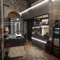 Zona sushi e bar