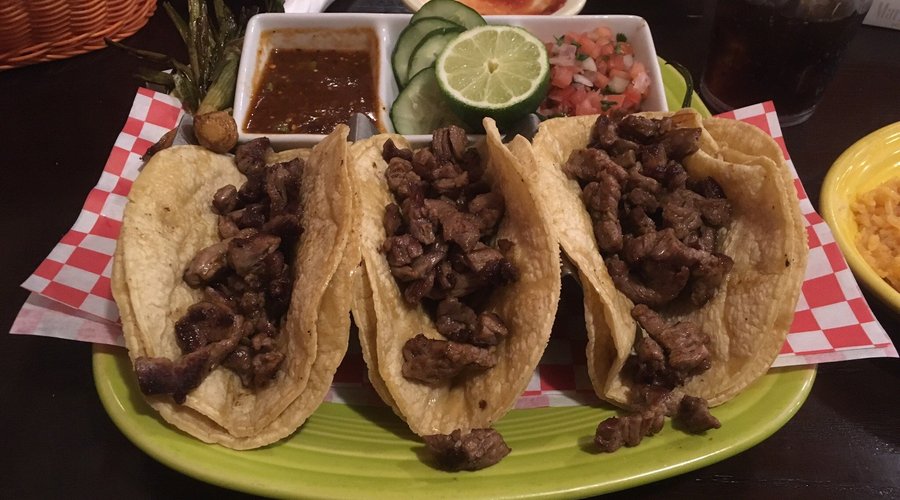 El Salto Restaurant