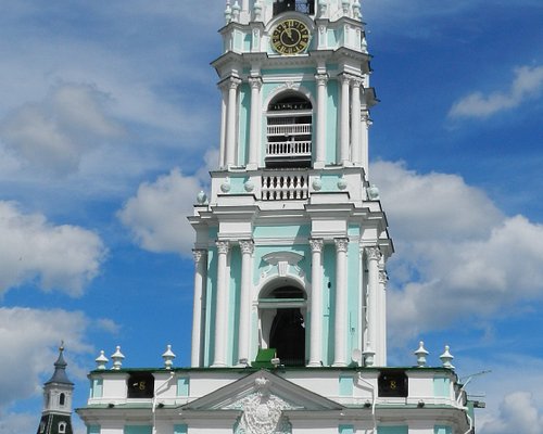 Колокольня балабанова. Голубая колокольня Царицыно. Коломенское колокольня. Колокольня Масленникова. Меньшиковская колокольня чистые пруды.