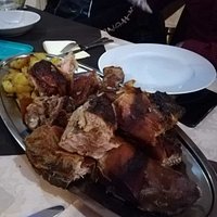 Maialetto sardo allo spiedo😁😁