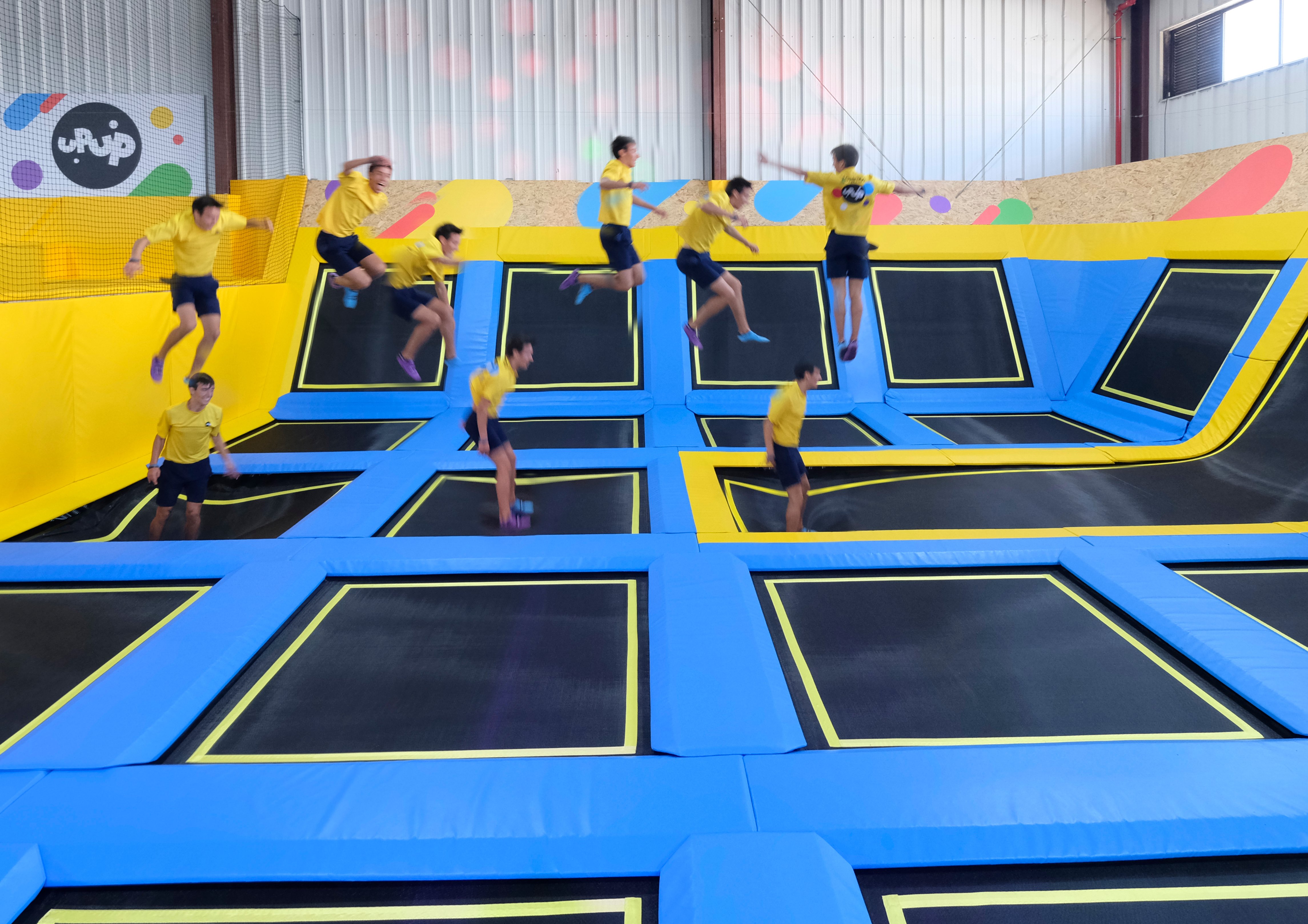 UPUP - Parque de Trampolins