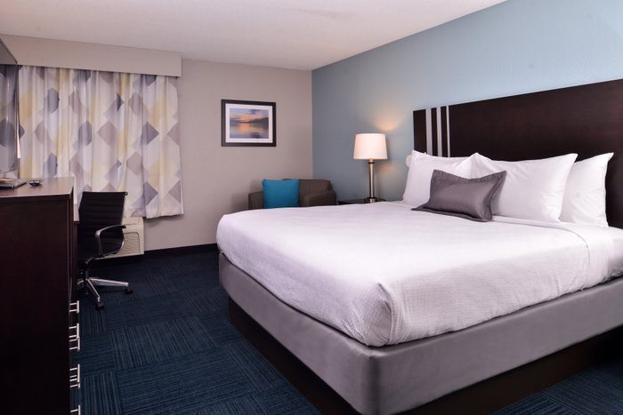 best hotels in st clairsville ohio