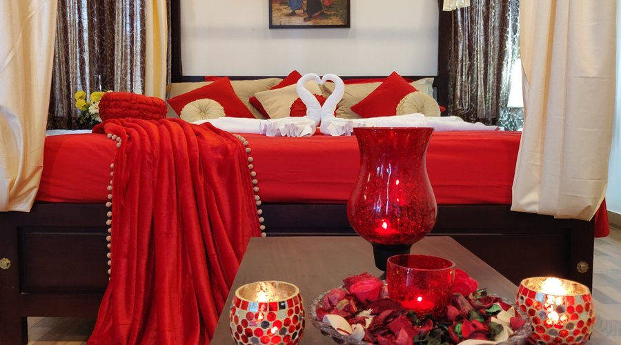 Luxury Honeymoon Cottage