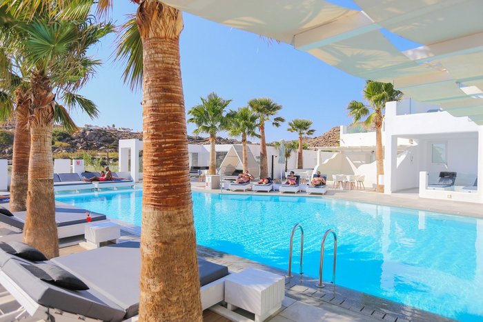 Tropicana Hotel, Suites & Villas - Mykonos Pool: Pictures & Reviews ...