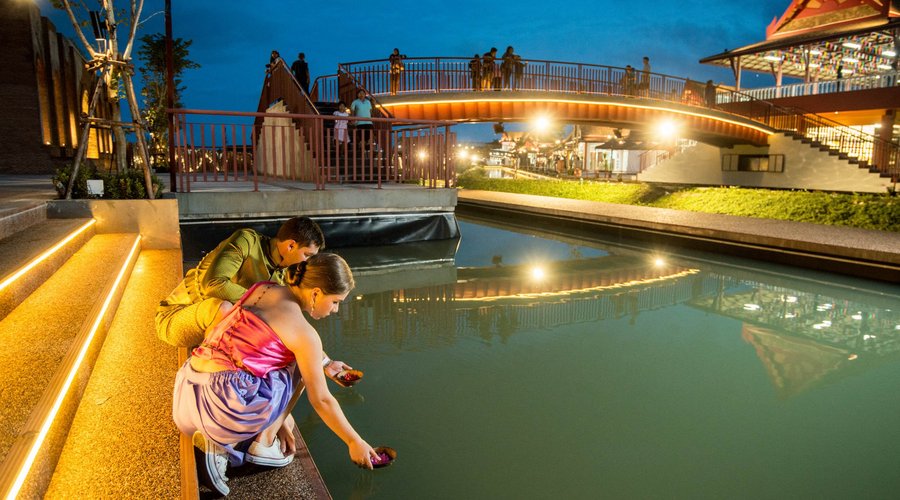 Loy Kratong 365 Days