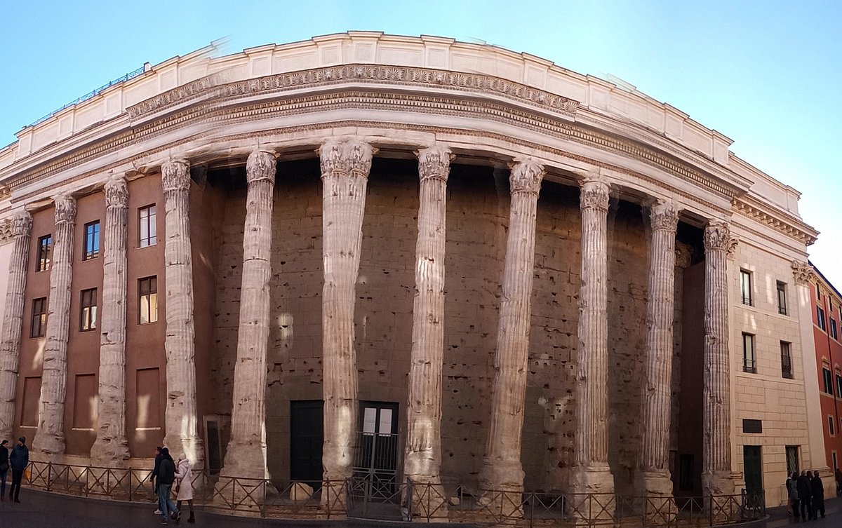 Tempio di Adriano, Rome