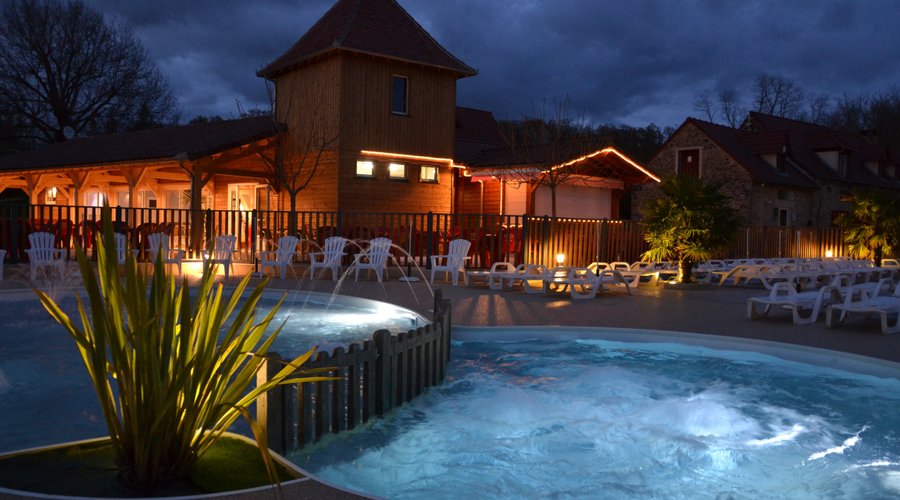 Pataugeoire / jacuzzi 
