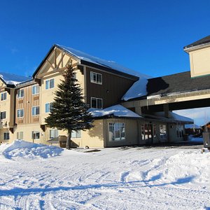 Gray Wolf Inn and Suites, hotel in West Yellowstone
