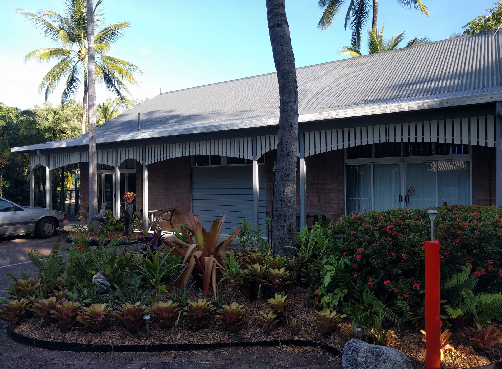 Pandanus Caravan Park by null