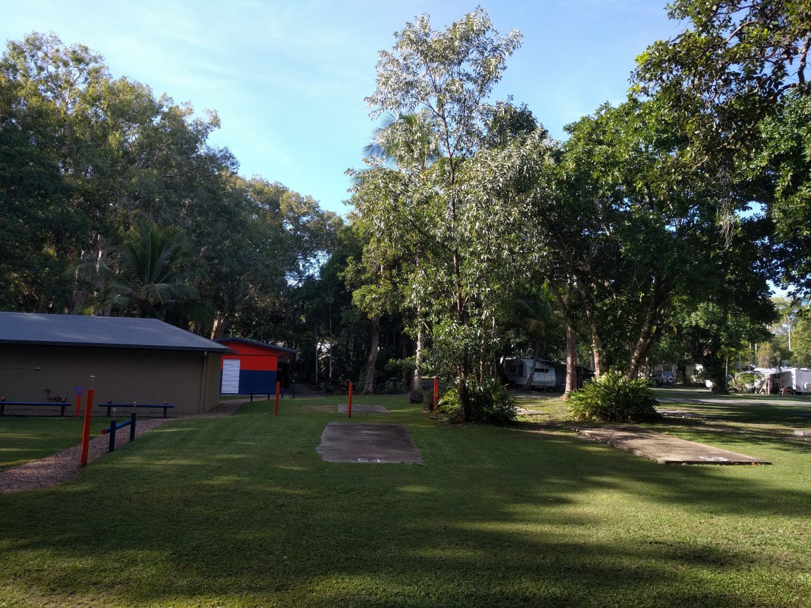 Pandanus Caravan Park by null