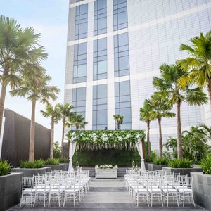 InterContinental Jakarta Pondok Indah, an IHG Hotel in Jakarta, image may contain: Home Decor, Couch, Furniture, Living Room
