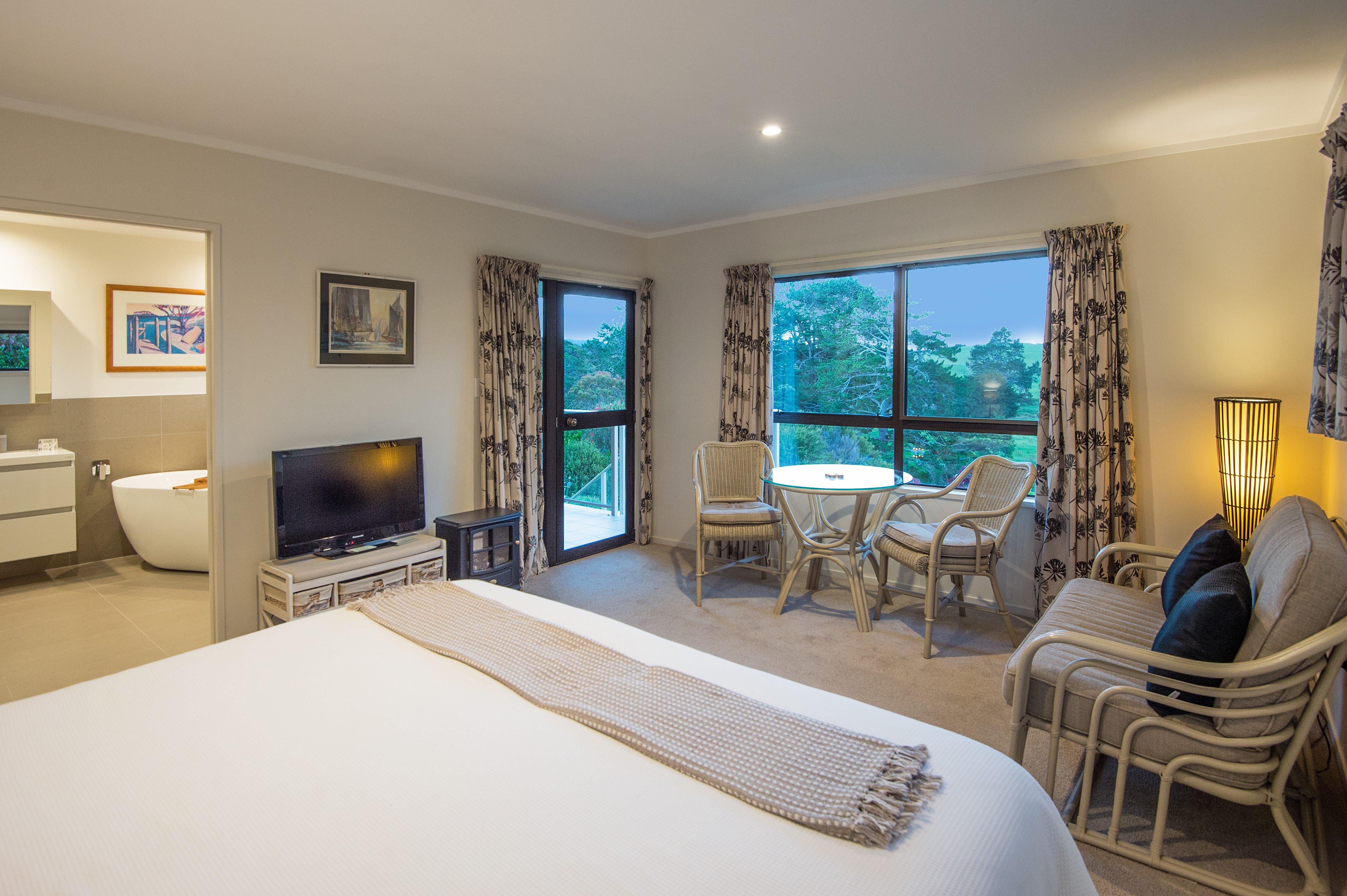 MOREPORK RIVERSIDE LODGE - Updated 2020 Prices & B&B Reviews (Paihia ...