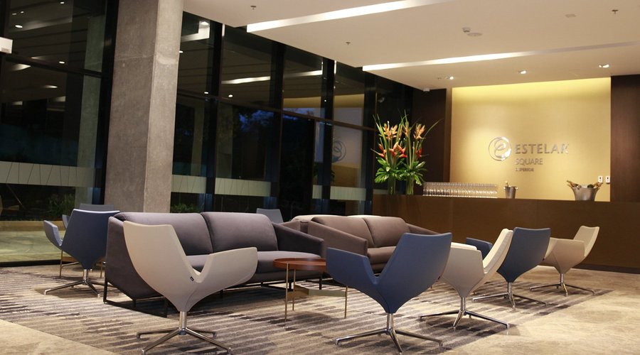 Lobby del Hotel ESTELAR Square