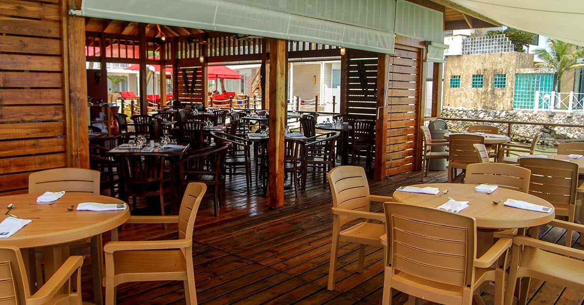 Hotel photo 14 of Decameron Los Delfines.