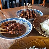 Sate Madura Cak Rowi
