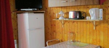 Appartement a louer a Saint Pierre Des Forçats.
430e la semaine.
150e le weekend. ( Du vendredi soir au dimanche.)

Veuillez me contacter pour plus de renseignements au 0623853821. 