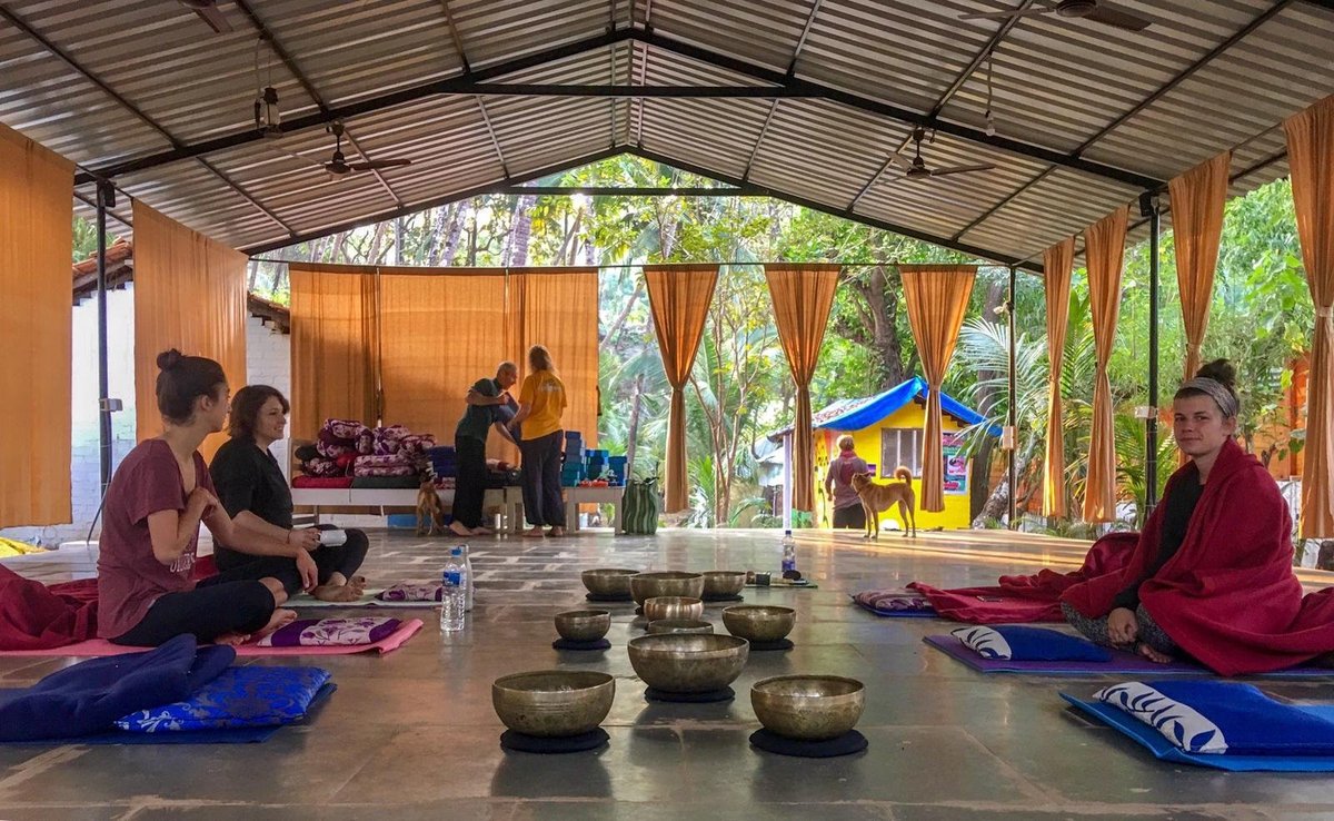 Home - Ananda Yoga + Wellness