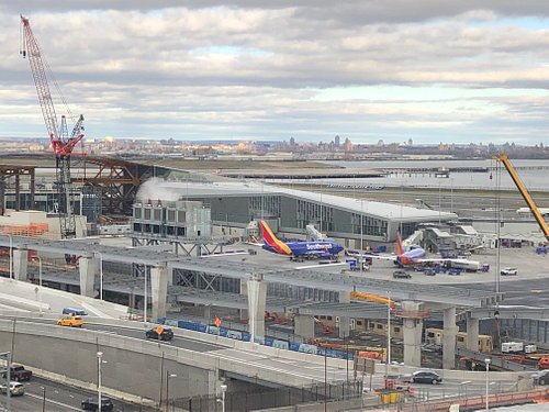 NEW YORK LAGUARDIA AIRPORT MARRIOTT - Updated 2024 Prices & Hotel ...