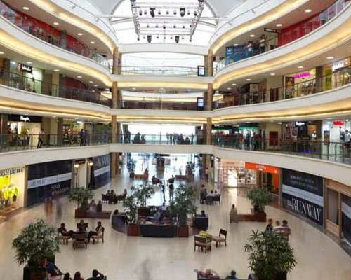 Go On A Shopping Spree At The 10 Best Malls In Delhi