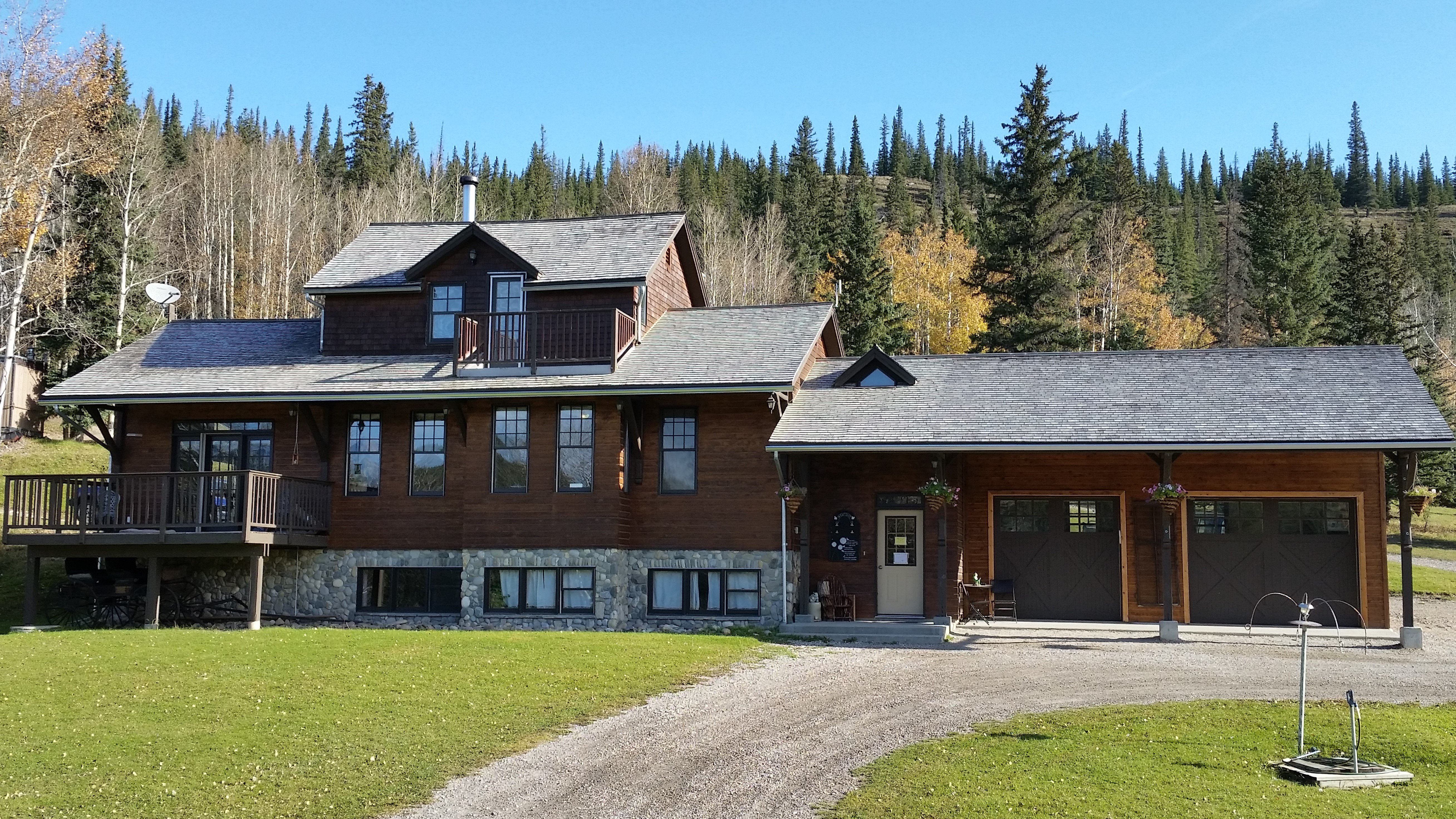 OLD ENTRANCE B 'N B CABINS & TEEPEES (HINTON, CANADÁ): 223 Fotos E ...