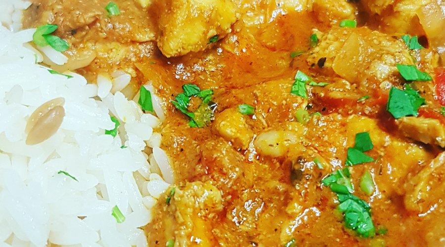 Chicken breast cooked with chef special herbs.