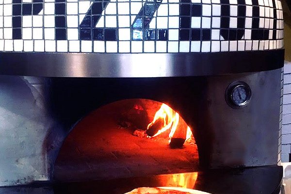 The Oven At Pizzeoli ?w=600&h=400&s=1