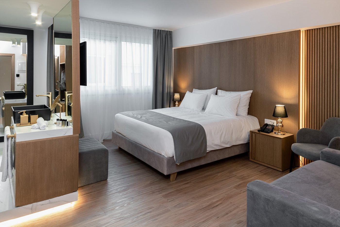 ELIA ERMOU ATHENS HOTEL $162 ($̶2̶0̶0̶) - Prices & Reviews - Greece