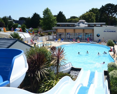 THE 5 BEST Resorts near Centre aquatique les Balneides, Fouesnant ...