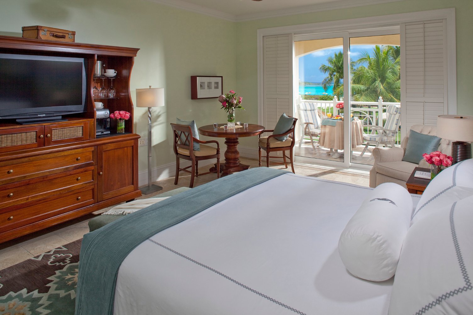 REVIEW - Sandals Emerald Bay (Exuma, Bahamas) - YouTube