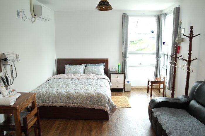 HOSTEL FOR YOU $38 ($̶6̶7̶) - Prices & Reviews - Yeosu, South Korea