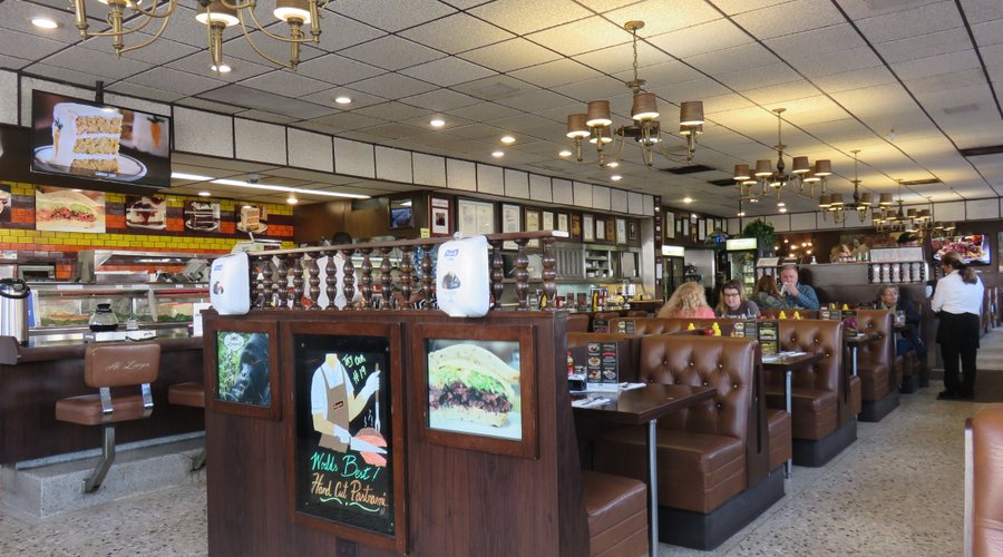 Langer's Delicatessen Restaurant
