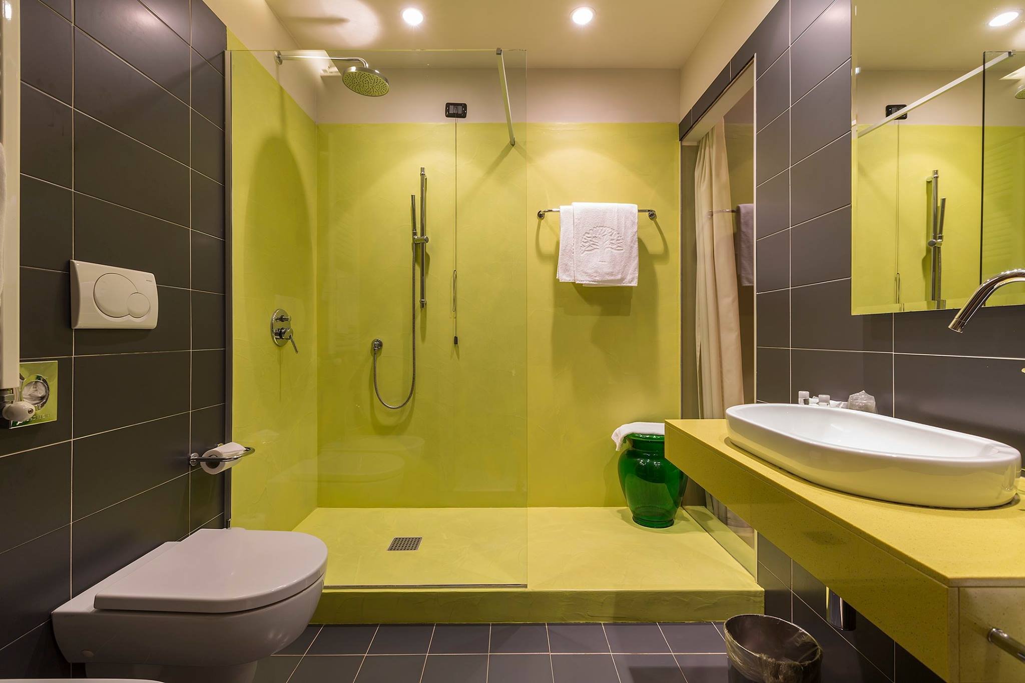 B&B Hotel Malpensa Lago Maggiore Rooms: Pictures & Reviews - Tripadvisor