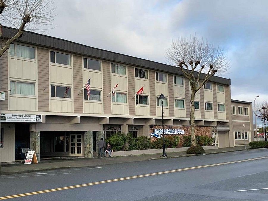 THE HARBOURSIDE INN - Prices & Hotel Reviews (Campbell River, British