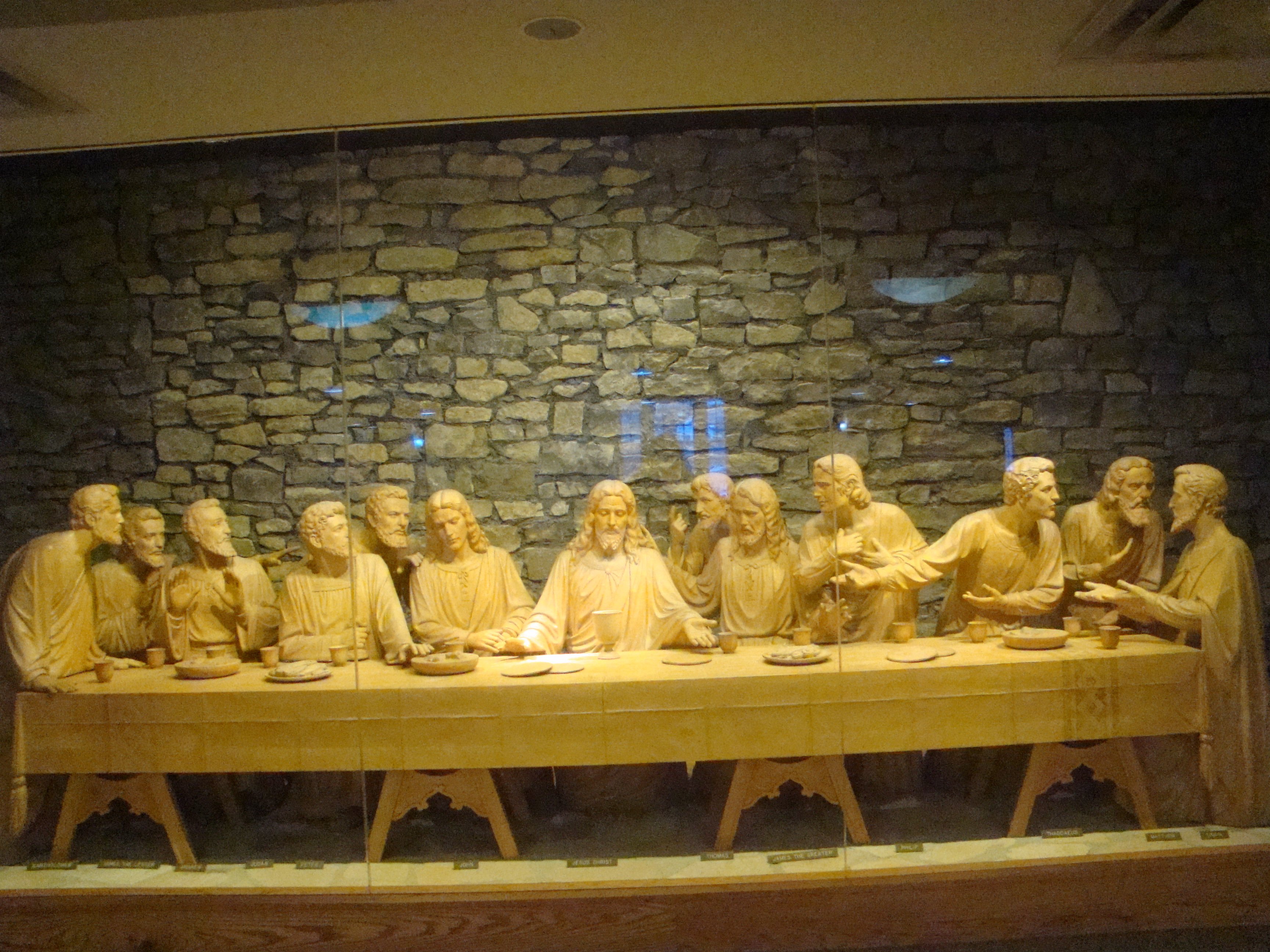 The Last on sale Supper Statue