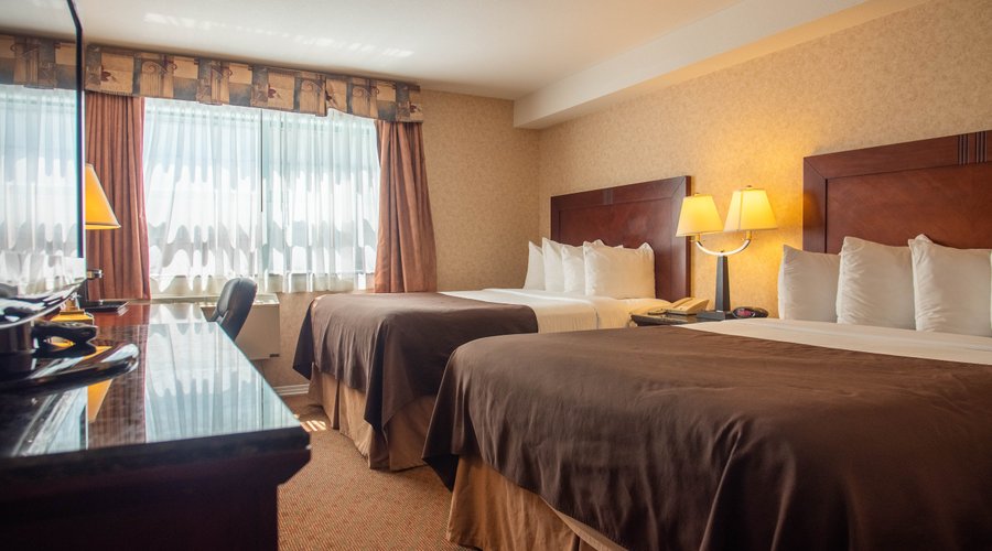 2 Queen Room