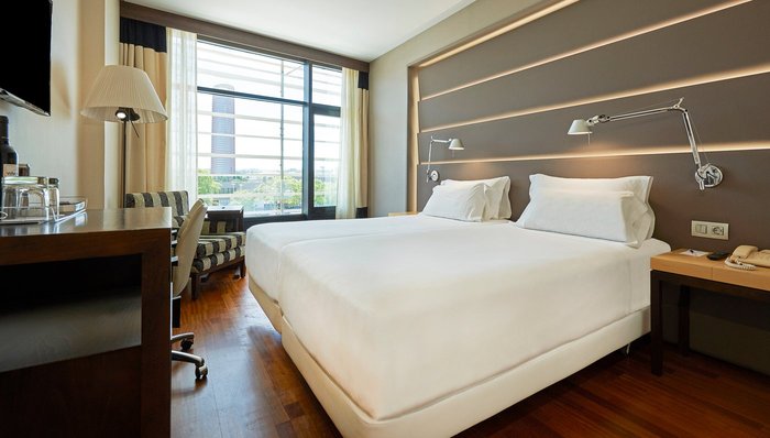 Nh Sevilla Plaza De Armas Rooms: Pictures & Reviews - Tripadvisor