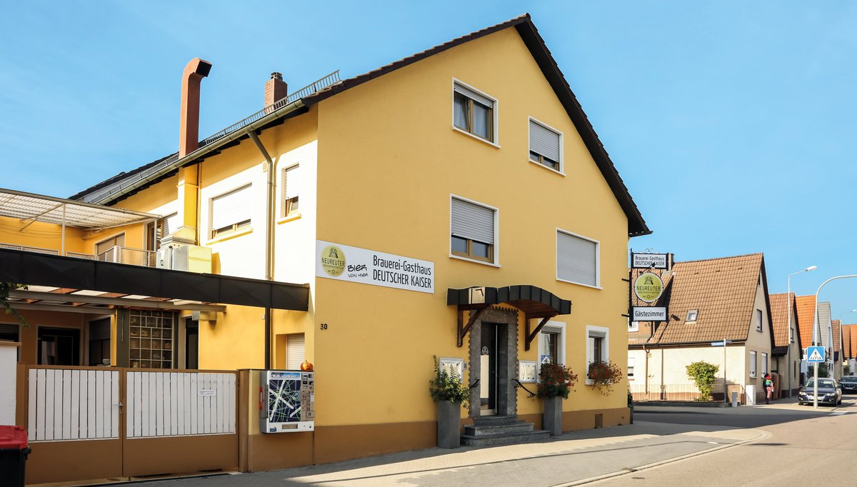 BRAUEREI GASTHAUS DEUTSCHER KAISER - Hotel Reviews (Karlsruhe, Germany)