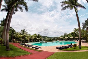 Piscina y playa