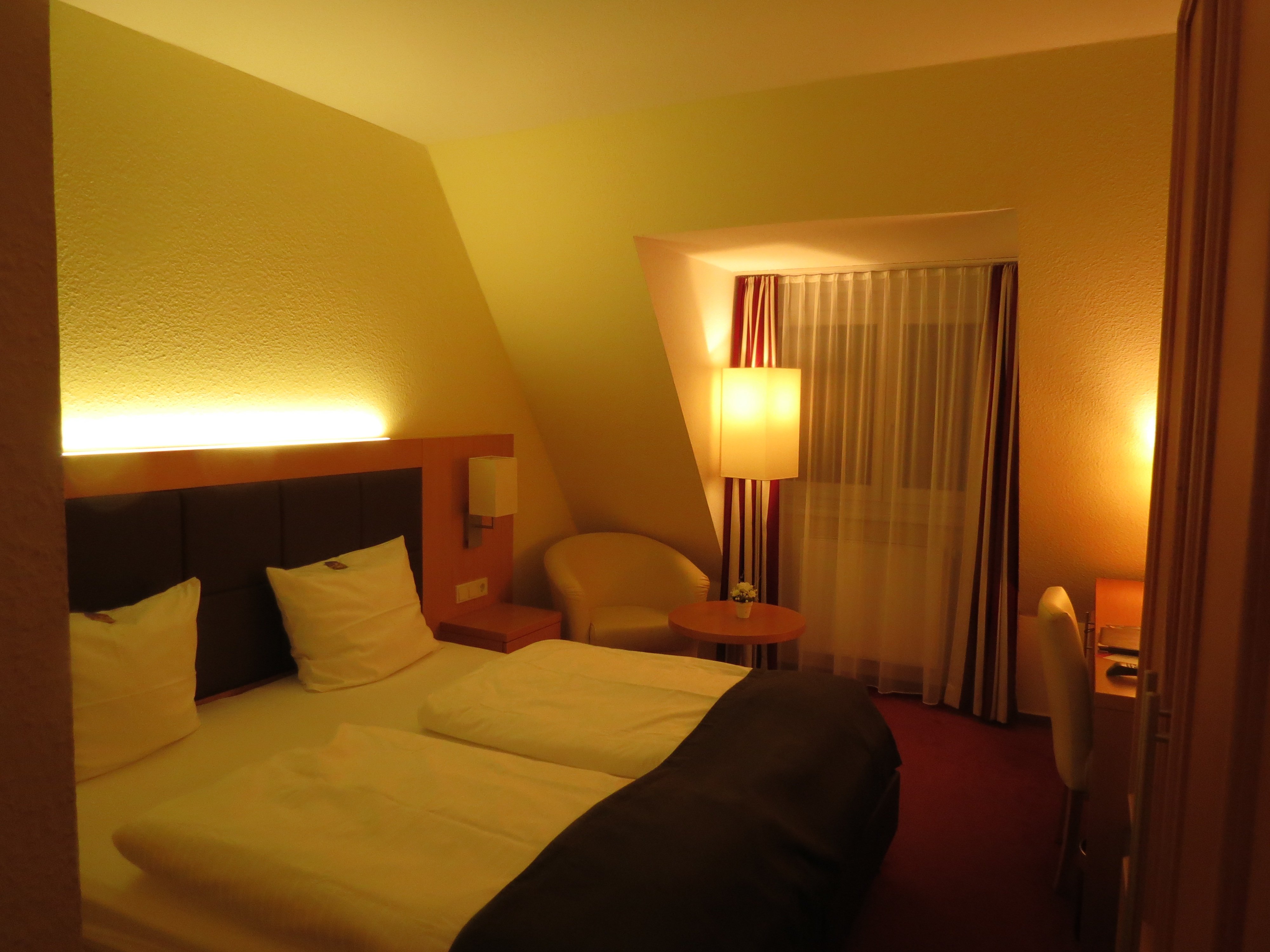 Moin Hotel Cuxhaven Rooms: Pictures & Reviews - Tripadvisor