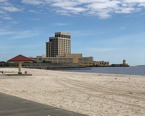12 Things To Do In Biloxi Mississippi: Best Travel Guide