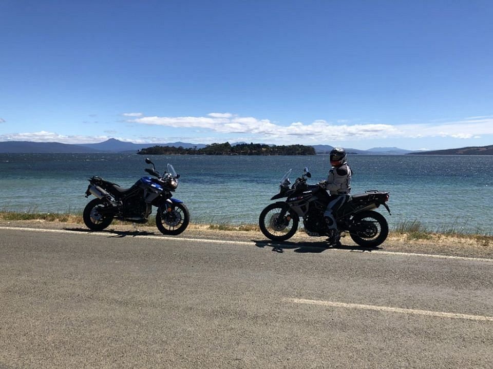 tasmania motorcycle tours