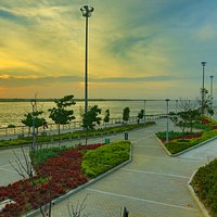Avenida del río ubicada en sector Puerta de Oro del Gran Malecón.