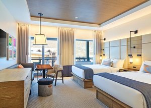 Room & Suite