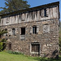 Casa centenária.