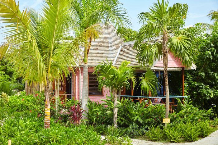 GoldenEye Lagoon Cottages